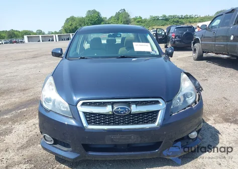 2013 Subaru Legacy 2.5I Limited z USA, uszkodzony, nr VIN 4S3BMBK61D3031644